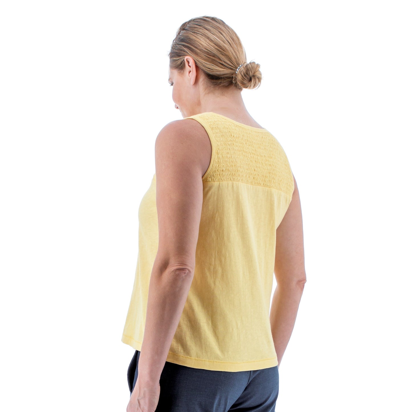 Aventura Women s Essex Smocked Tank Top